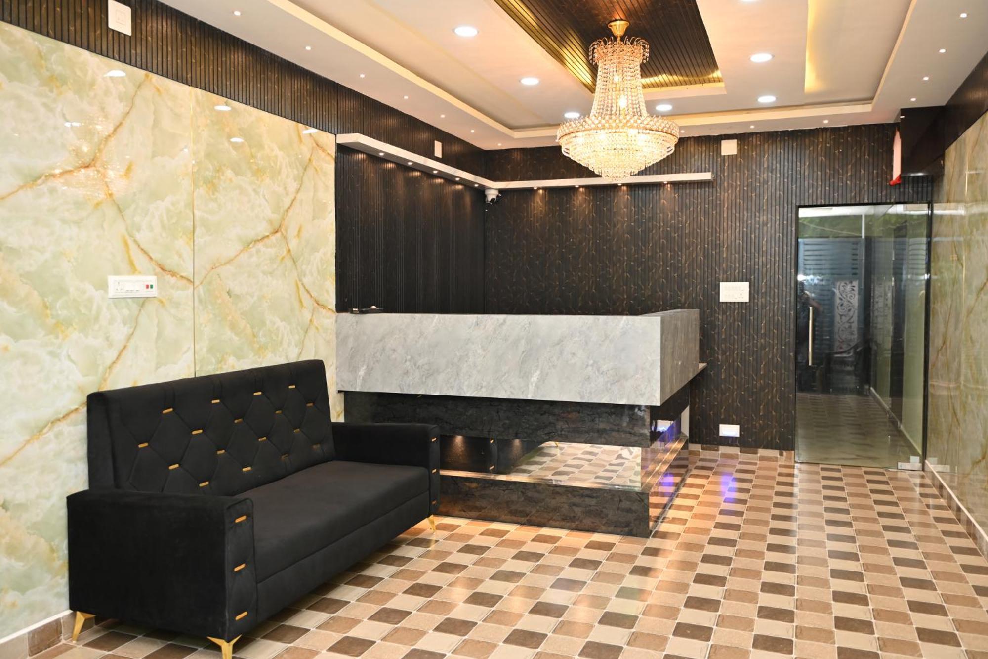 מלון Baripada The Vintage Plaza מראה חיצוני תמונה